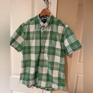 Tommy Hilfiger Green Plaid Mens Short Sleeve Shirt.  Classic Fit. Size L